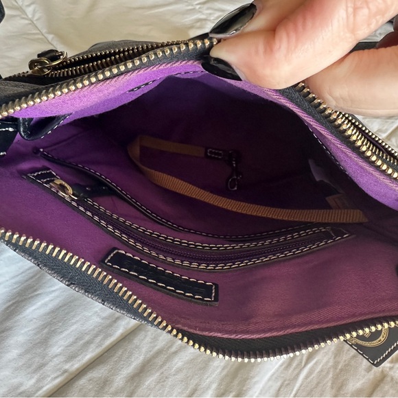 disney dooney & bourke haunted mansion crossbody - Picture 4 of 5